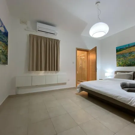 Rock Bay Apartamento Birżebbuġa
